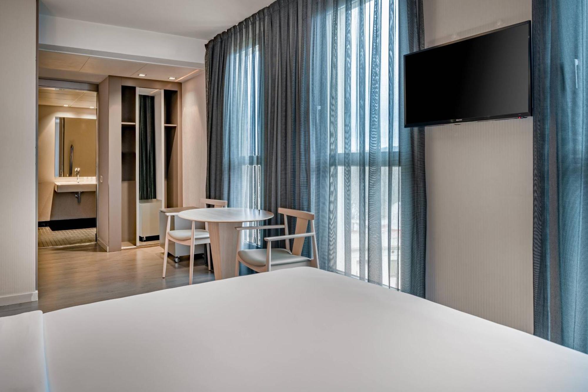 Ac Sants Hotel